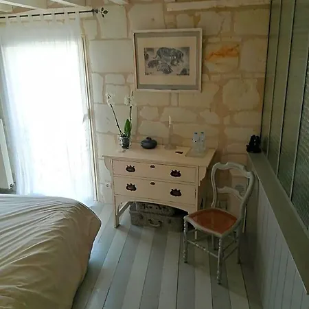 فندق مبيت وإفطار La Motelle N 5 3*