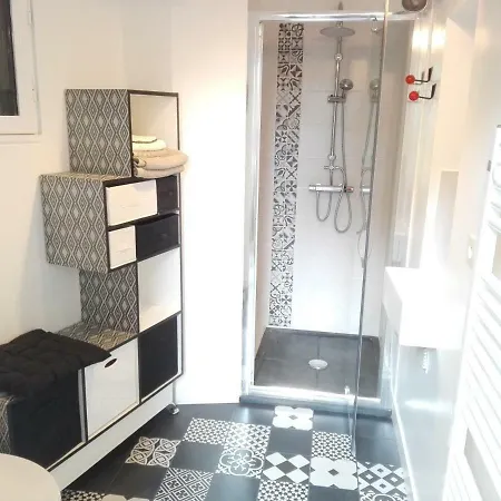 לינה וארוחת בוקר La Motelle N 5 Les Ulmes