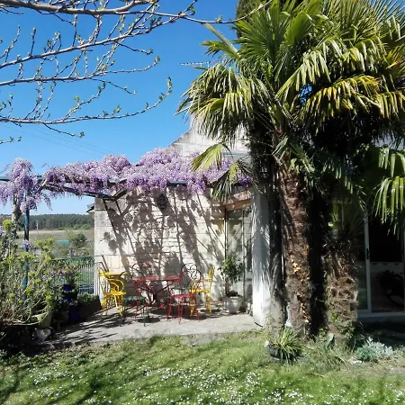 לינה וארוחת בוקר La Motelle N 5