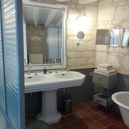 La Motelle N 5 3* Les Ulmes